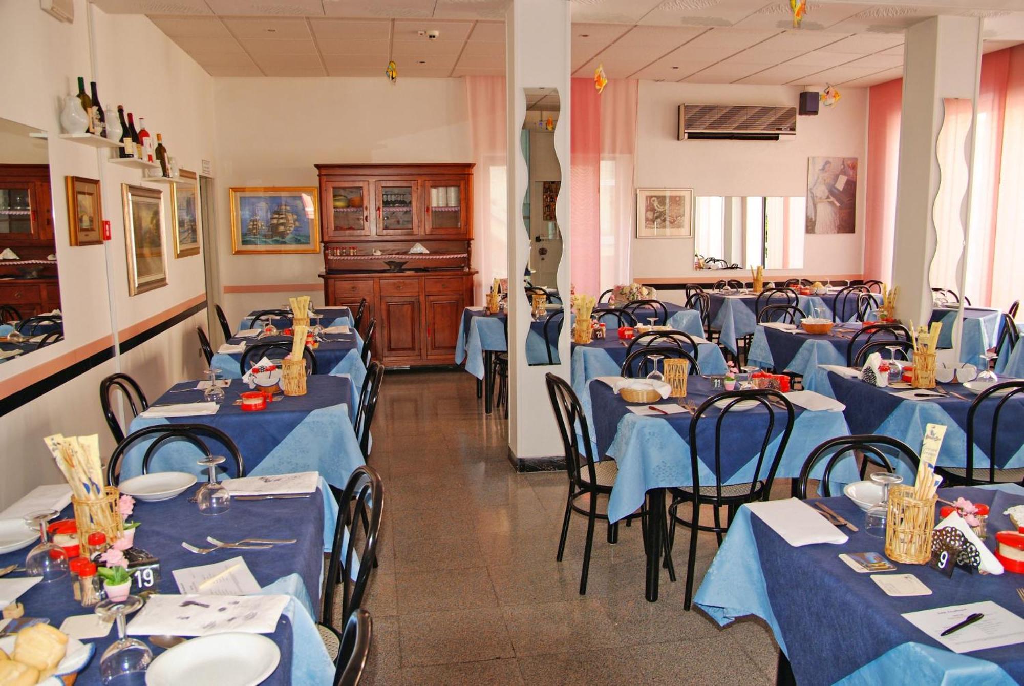 Hotel Acquazzurra Rimini Exterior foto